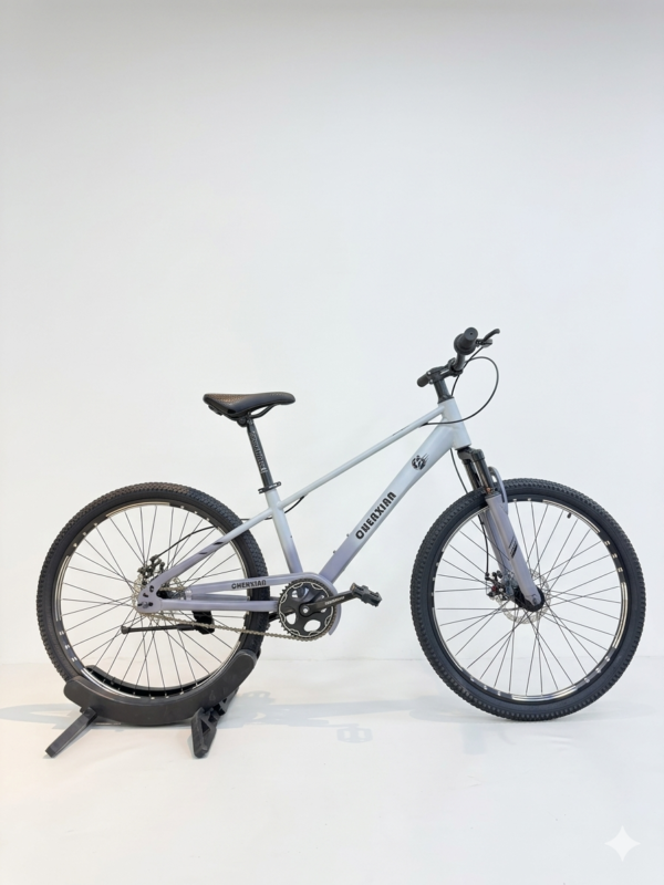 Hardtail Mountain Bike with Disc Brakes & Suspension | Durable City & Trail Bicycle
